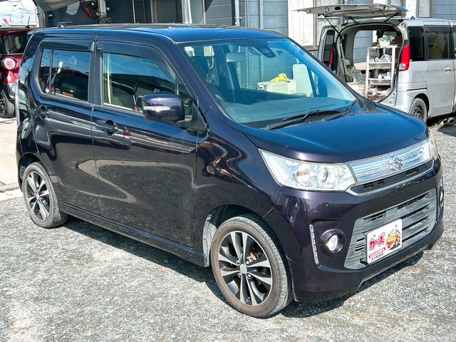 ワゴンＲスティングレー Ｔ　ナビ　ＴＶ　オートクルーズコントロール　衝突被害軽減システム　オートライト　ＨＩＤ　スマートキー　アイドリングストップ　電動格納ミラー　シートヒーター　ベンチシート　ＣＶＴ　盗難防止システム　ＡＢＳ（14枚目）