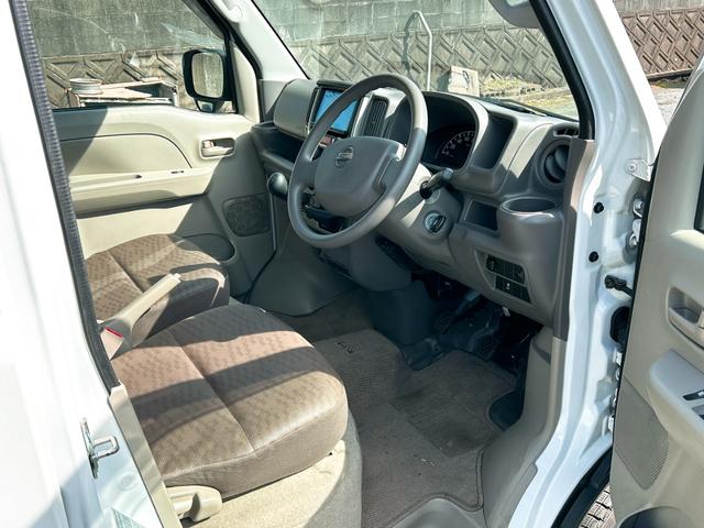 ＮＶ１００クリッパーバン ＤＸ　ＭＴ　ＥＴＣ　ナビ　ＴＶ　バックカメラ　両側スライドドア　キーレスエントリー　オートライト　アルミホイール　ＥＳＣ　エアコン　パワーステアリング　パワーウィンドウ　運転席エアバッグ（38枚目）