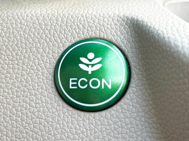 ���A�C�h�����O�X�g�b�v���M���҂��ȂǂŒ�Ԃ�����A�G���W����������~�I�K�\������ߖ񂵂āA�Ƃт���G�R�ȑ�����y���߂܂��I���ʂȑ���͕s�v�ł��I