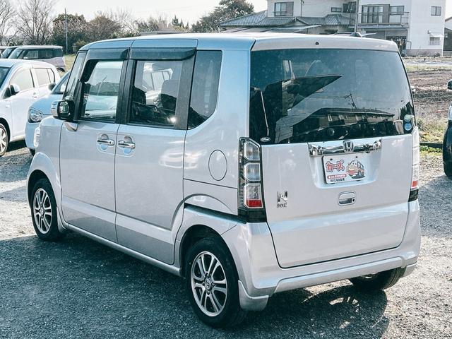Ｎ－ＢＯＸ Ｇ　ターボＳＳパッケージ　バックカメラ　両側電動スライドドア　ナビ　ＴＶ　オートクルーズコントロール　オートライト　ＨＩＤ　スマートキー　アイドリングストップ　電動格納ミラー　ベンチシート　ＣＶＴ　盗難防止システム　ＡＢＳ（18枚目）