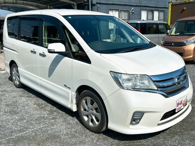 セレナ ハイウェイスター S-ハイブリッド ETC オートクルーズコントロール 両側電動スライドドア オートライト スマートキー アイドリングストップ 電動格納ミラー 後席モニター CVT アルミホイール 盗難防止システム 衝突安全ボディ(14枚目)