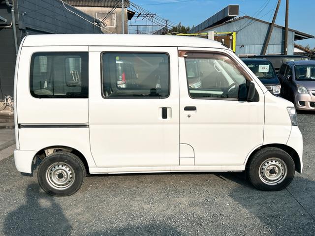 ピクシスバン スペシャル　軽バン　ＭＴ　両側スライドドア　エアコン　パワーステアリング　運転席エアバッグ　助手席エアバッグ（15枚目）