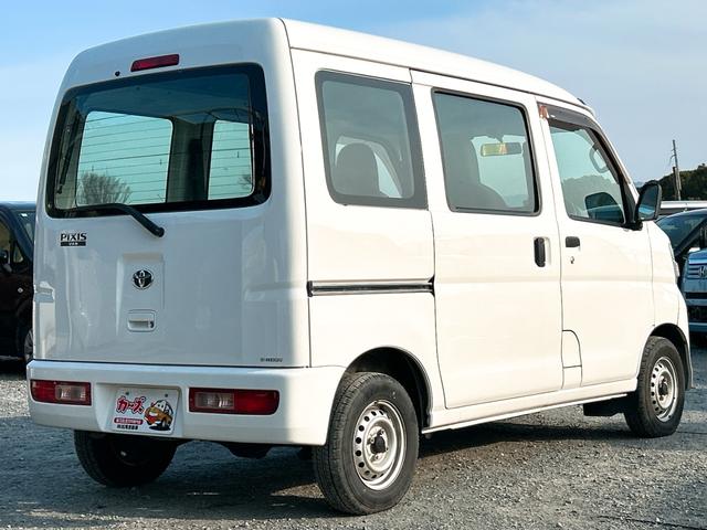 ピクシスバン スペシャル　軽バン　ＭＴ　両側スライドドア　エアコン　パワーステアリング　運転席エアバッグ　助手席エアバッグ（16枚目）