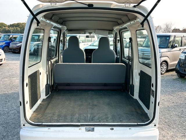 ピクシスバン スペシャル　軽バン　ＭＴ　両側スライドドア　エアコン　パワーステアリング　運転席エアバッグ　助手席エアバッグ（19枚目）