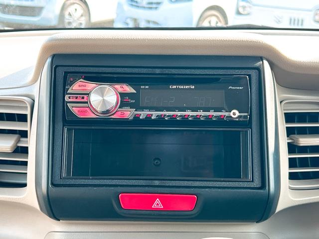 Ｎ－ＢＯＸ Ｇ　両側スライドドア　スマートキー　アイドリングストップ　電動格納ミラー　ベンチシート　ＣＶＴ　盗難防止システム　ＡＢＳ　ＥＳＣ　ＣＤ　衝突安全ボディ　エアコン　パワーステアリング　パワーウィンドウ（4枚目）