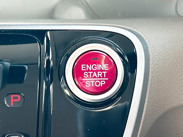 Ｎ－ＢＯＸ Ｇ　両側スライドドア　スマートキー　アイドリングストップ　電動格納ミラー　ベンチシート　ＣＶＴ　盗難防止システム　ＡＢＳ　ＥＳＣ　ＣＤ　衝突安全ボディ　エアコン　パワーステアリング　パワーウィンドウ（6枚目）