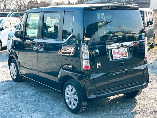 Ｎ－ＢＯＸ Ｇ　両側スライドドア　スマートキー　アイドリングストップ　電動格納ミラー　ベンチシート　ＣＶＴ　盗難防止システム　ＡＢＳ　ＥＳＣ　ＣＤ　衝突安全ボディ　エアコン　パワーステアリング　パワーウィンドウ（18枚目）