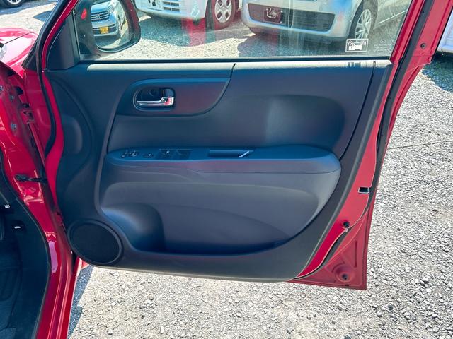Ｎ－ＯＮＥ Ｇ・Ｌパッケージ　ナビ　オートライト　ＨＩＤ　スマートキー　アイドリングストップ　電動格納ミラー　ベンチシート　ＣＶＴ　盗難防止システム　ＡＢＳ　ＥＳＣ　衝突安全ボディ　エアコン　パワーステアリング　パワーウィンドウ（40枚目）