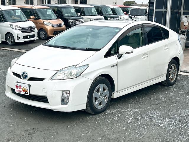 プリウス Ｓ　ＥＴＣ　バックカメラ　ナビ　ＴＶ　アルミホイール　ＣＶＴ　スマートキー　電動格納ミラー　盗難防止システム　ＣＤ　ＤＶＤ再生　ミュージックプレイヤー接続可　Ｂｌｕｅｔｏｏｔｈ　衝突安全ボディ　ＡＢＳ（25枚目）