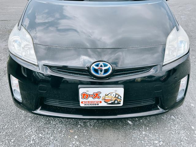 プリウス Ｌ　ＥＴＣ　バックカメラ　アルミホイール　ＣＶＴ　スマートキー　電動格納ミラー　盗難防止システム　ＣＤ　Ｂｌｕｅｔｏｏｔｈ　衝突安全ボディ　ＡＢＳ　ＥＳＣ　エアコン　パワーステアリング　パワーウィンドウ（30枚目）