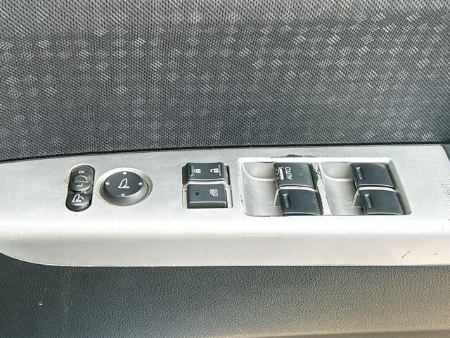 N-BOXカスタム G・ターボLパッケージ バックカメラ 両側電動スライドドア ナビ TV オートクルーズコントロール 衝突被害軽減システム オートライト HID スマートキー アイドリングストップ 電動格納ミラー ベンチシート CVT(11枚目)