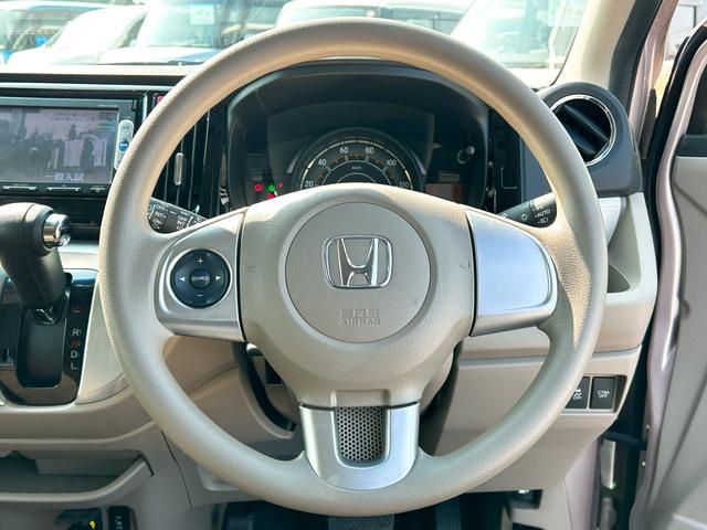 Ｎ－ＷＧＮ Ｇコンフォートパッケージ　ワンオーナー　ドライブレコーダー　バックカメラ　ナビ　ＴＶ　衝突被害軽減システム　オートライト　ＨＩＤ　スマートキー　アイドリングストップ　電動格納ミラー　シートヒーター　ベンチシート　ＣＶＴ（3枚目）