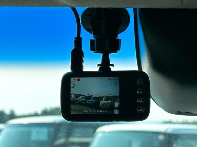 Ｎ－ＷＧＮ Ｇコンフォートパッケージ　ワンオーナー　ドライブレコーダー　バックカメラ　ナビ　ＴＶ　衝突被害軽減システム　オートライト　ＨＩＤ　スマートキー　アイドリングストップ　電動格納ミラー　シートヒーター　ベンチシート　ＣＶＴ（11枚目）