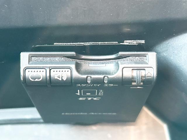 N-BOXカスタム G・Lパッケージ ETC バックカメラ 両側スライド・片側電動 ナビ TV オートライト HID スマートキー アイドリングストップ 電動格納ミラー ベンチシート CVT 盗難防止システム ABS ESC CD USB(6枚目)