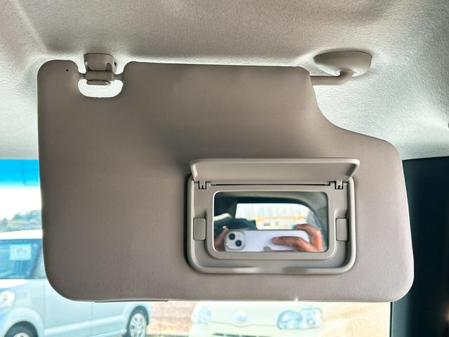 N-BOXカスタム G・Lパッケージ ETC バックカメラ 両側スライド・片側電動 ナビ TV オートライト HID スマートキー アイドリングストップ 電動格納ミラー ベンチシート CVT 盗難防止システム ABS ESC CD USB(25枚目)