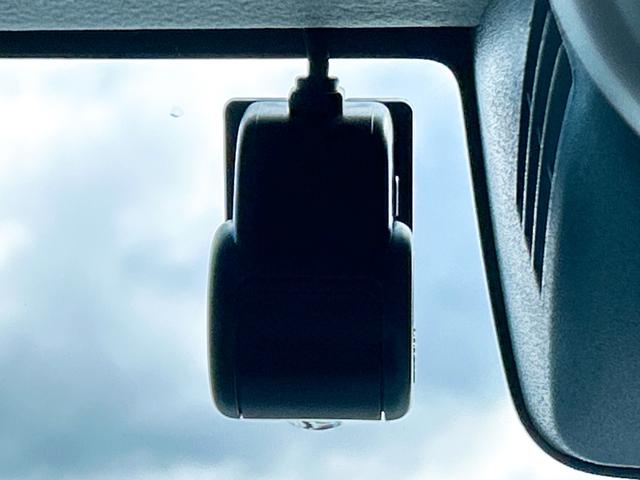 �h���C�u���R�[�_�[�����Ă��܂��I�������̂��N�����Ă��܂�����B����Ȏ��ɐS���������ɂȂ�̂��A�^�]�̋L�^���f���Ɖ��ŋL�^����h���C�u���R�[�_�[�ł��B