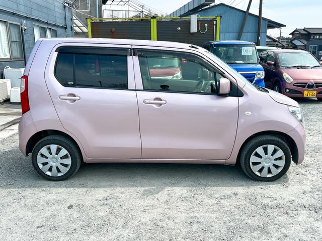 ワゴンＲ ＦＸ　衝突被害軽減システム　キーレスエントリー　アイドリングストップ　電動格納ミラー　シートヒーター　ベンチシート　ＣＶＴ　盗難防止システム　ＡＢＳ　ＥＳＣ　ＣＤ　ミュージックプレイヤー接続可（14枚目）