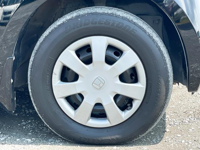 Ｎ－ＢＯＸ Ｇ・Ｌパッケージ　両側スライド・片側電動　ナビ　ＴＶ　スマートキー　アイドリングストップ　電動格納ミラー　ベンチシート　ＣＶＴ　盗難防止システム　ＡＢＳ　ＥＳＣ　ＣＤ　ＵＳＢ　衝突安全ボディ　エアコン（23枚目）