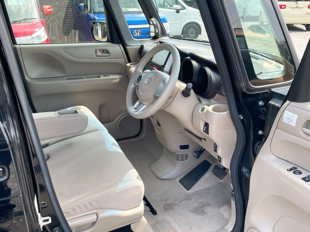 Ｎ－ＢＯＸ Ｇ・Ｌパッケージ　両側スライド・片側電動　ナビ　ＴＶ　スマートキー　アイドリングストップ　電動格納ミラー　ベンチシート　ＣＶＴ　盗難防止システム　ＡＢＳ　ＥＳＣ　ＣＤ　ＵＳＢ　衝突安全ボディ　エアコン（40枚目）