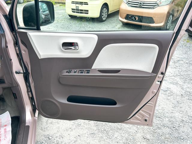 ＭＲワゴンＷｉｔ ＸＳ　オートライト　ＨＩＤ　スマートキー　アイドリングストップ　電動格納ミラー　ベンチシート　ＣＶＴ　盗難防止システム　ＡＢＳ　革シート　アルミホイール　衝突安全ボディ　エアコン　パワーステアリング（41枚目）