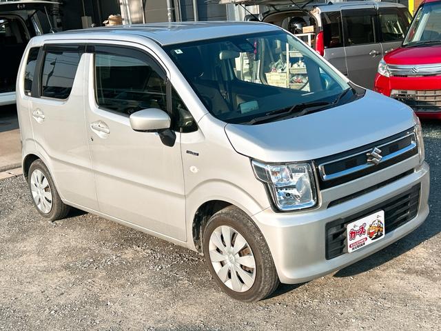 ワゴンＲ ハイブリッドＦＸ　ＥＴＣ　バックカメラ　ナビ　ＴＶ　レーンアシスト　衝突被害軽減システム　オートライト　スマートキー　アイドリングストップ　電動格納ミラー　シートヒーター　ベンチシート　ＣＶＴ　盗難防止システム　ＡＢＳ（14枚目）