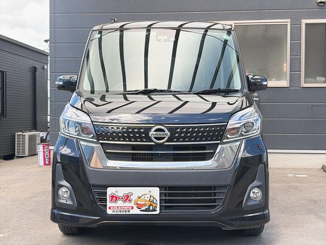 ハイウェイスター　ターボ　ＥＴＣ　全周囲カメラ　両側スライド・片側電動　ナビ　ＴＶ　衝突被害軽減システム　オートマチックハイビーム　オートライト　ＨＩＤ　スマートキー　アイドリングストップ　電動格納ミラー　ベンチシート　ＣＶＴ（画像29）