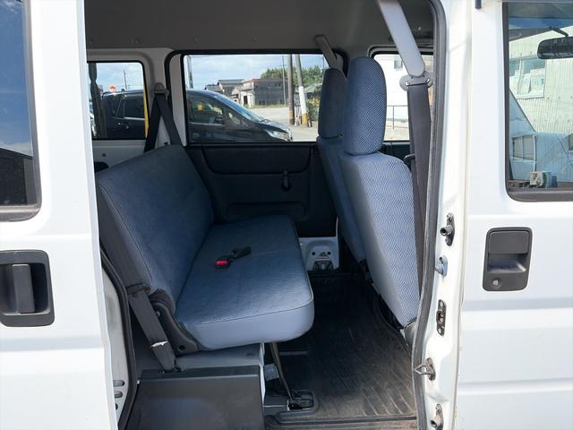 　ＡＴ　両側スライドドア　キーレスエントリー　エアコン　パワーステアリング　運転席エアバッグ（画像32）