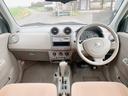 毎回座るフロントシート。運転席は必ず使用する部分ですので、座り心地が重要です!