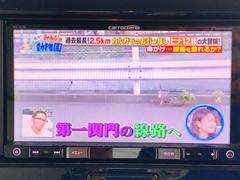 ＴＶ付きの車となっております。送迎時の待ち時間などとてもお役に立ちます。 5