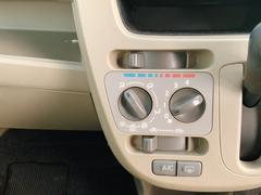 気温に合わせて直感的に操作することで、車内をいつでも快適に保てます。 6