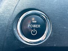 ��������Ӥ��Ƥ�������ǡ����󥸥�λ�ư����ǽ�������Ǥ����ץå��她�����ȤǤ��Τǥ��󥸥�λ�ư��ܥ���򲡤������Ǥ� 7