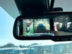 �������ϥ����ۿ��夫��֤򸫤��褦�˥�˥����ǳ�ǧ���Ǥ��롣����ºݤμ֤��δ����ƤߤƤ��������� 4