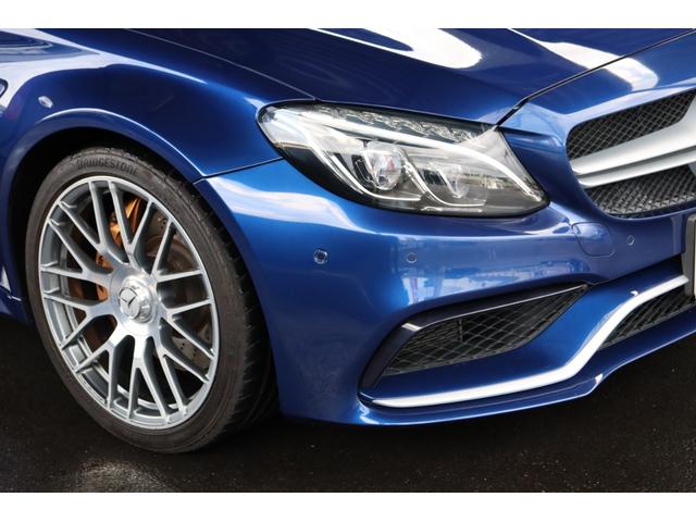 Ｃ６３クーペ　サンルーフ　ツートンレザー　純正ナビ　フルセグ　ブルメスターサウンド　ＩＷＣウォッチ　バックカメラ　レーダーセーフティＰＫＧ　シートヒーター　フットトランク　ＬＥＤヘッドライト　クリアランスソナー(41枚目)