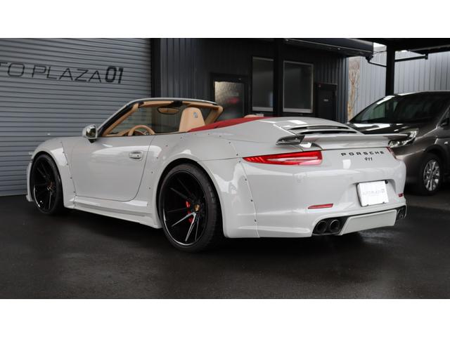 ９１１ ９１１カレラ　カブリオレ　ＥＵＲ－ＧＴＲワイドボディキット　ＥＵＲ２１インチアルミホイール　ＥＵＲ可変バルブマフラー　エントリードライブ　シートヒータ・ベンチレーション　クリアランスソナー　ナビ　フルセグ　バックカメラ　ＥＴＣ（7枚目）