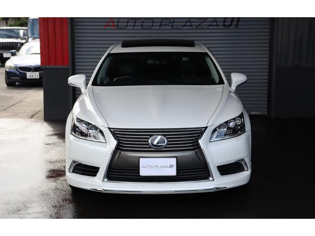 ＬＳ ＬＳ６００ｈＬ　エグゼクティブパッケージ　Ｆモデリスタエアロ　サンルーフ　マークレビンソン　リアエンターテイメント　セミアニリン本革　エアシート　後席リラクゼーション　ＦＲプリクラッシュセーフティー　ＬＫＡ　ＢＳＭ　パワートランク（2枚目）