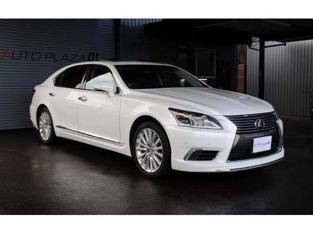 ＬＳ ＬＳ６００ｈＬ　エグゼクティブパッケージ　Ｆモデリスタエアロ　サンルーフ　マークレビンソン　リアエンターテイメント　セミアニリン本革　エアシート　後席リラクゼーション　ＦＲプリクラッシュセーフティー　ＬＫＡ　ＢＳＭ　パワートランク（4枚目）