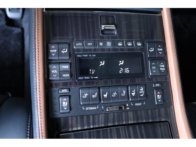 ＬＳ ＬＳ６００ｈＬ　エグゼクティブパッケージ　Ｆモデリスタエアロ　サンルーフ　マークレビンソン　リアエンターテイメント　セミアニリン本革　エアシート　後席リラクゼーション　ＦＲプリクラッシュセーフティー　ＬＫＡ　ＢＳＭ　パワートランク（15枚目）