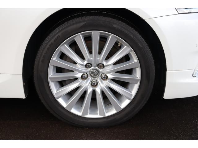 ＬＳ ＬＳ６００ｈＬ　エグゼクティブパッケージ　Ｆモデリスタエアロ　サンルーフ　マークレビンソン　リアエンターテイメント　セミアニリン本革　エアシート　後席リラクゼーション　ＦＲプリクラッシュセーフティー　ＬＫＡ　ＢＳＭ　パワートランク（23枚目）