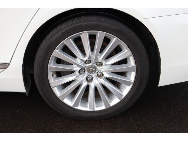 ＬＳ ＬＳ６００ｈＬ　エグゼクティブパッケージ　Ｆモデリスタエアロ　サンルーフ　マークレビンソン　リアエンターテイメント　セミアニリン本革　エアシート　後席リラクゼーション　ＦＲプリクラッシュセーフティー　ＬＫＡ　ＢＳＭ　パワートランク（25枚目）