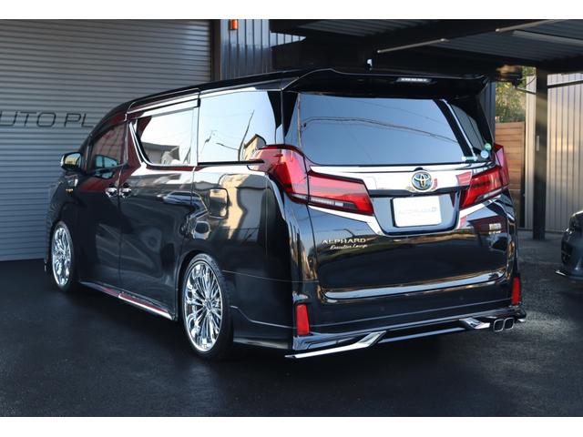 アルファードハイブリッド エグゼクティブラウンジＳ　モデリスタエアロ　外品エアサス　２１インチＡＷ　ＪＢＬサウンド　サンルーフ　デジタルインナーミラー　フリップダウンモニター　パノラミックビューモニター　両側パワースライドドア　電動ステップ（7枚目）