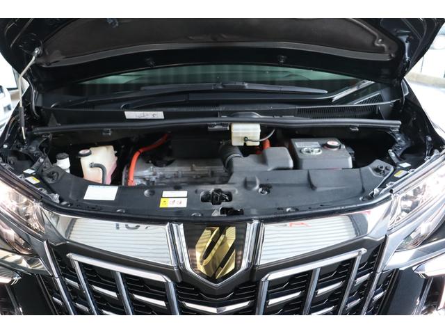 アルファードハイブリッド エグゼクティブラウンジＳ　モデリスタエアロ　外品エアサス　２１インチＡＷ　ＪＢＬサウンド　サンルーフ　デジタルインナーミラー　フリップダウンモニター　パノラミックビューモニター　両側パワースライドドア　電動ステップ（22枚目）