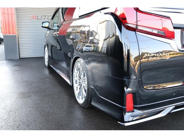 アルファードハイブリッド エグゼクティブラウンジＳ　モデリスタエアロ　外品エアサス　２１インチＡＷ　ＪＢＬサウンド　サンルーフ　デジタルインナーミラー　フリップダウンモニター　パノラミックビューモニター　両側パワースライドドア　電動ステップ（32枚目）