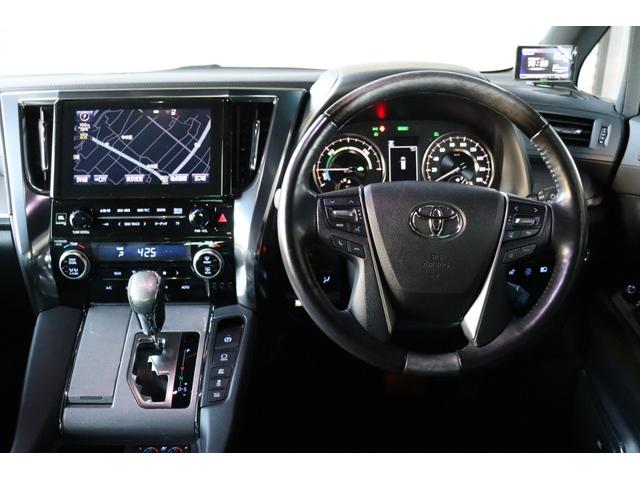 アルファードハイブリッド エグゼクティブラウンジＳ　モデリスタエアロ　外品エアサス　２１インチＡＷ　ＪＢＬサウンド　サンルーフ　デジタルインナーミラー　フリップダウンモニター　パノラミックビューモニター　両側パワースライドドア　電動ステップ（35枚目）