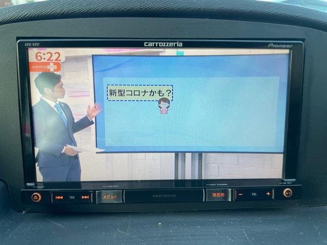 カングー 　ＡＴ　ナビ　ＴＶ　バックカメラ　両側スライドドア　電動格納ミラー　ＡＢＳ　エアコン　パワーウィンドウ　運転席エアバッグ　助手席エアバッグ　ルーフレール　ＣＤ　ＵＳＢ（8枚目）