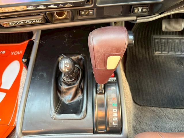 ランドクルーザー80 オートエアコン 電動格納ミラー シートヒーター レザー調シートカバー ナビ パワーウィンドウ パワーステアリング 4WD(13枚目)