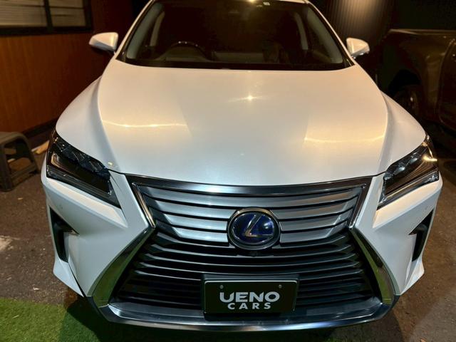 ＲＸ ＲＸ４５０ｈ　バージョンＬ　ナビ　レザーシート　ステアリングスイッチ　オートリアゲート　オートエアコン　アルミホイール　スマートキー　アイドリングストップ（3枚目）