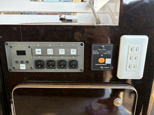 ハイエースバン キャンピング仕様(10枚目)