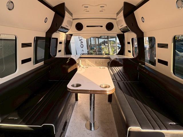 ハイエースバン キャンピング仕様(12枚目)