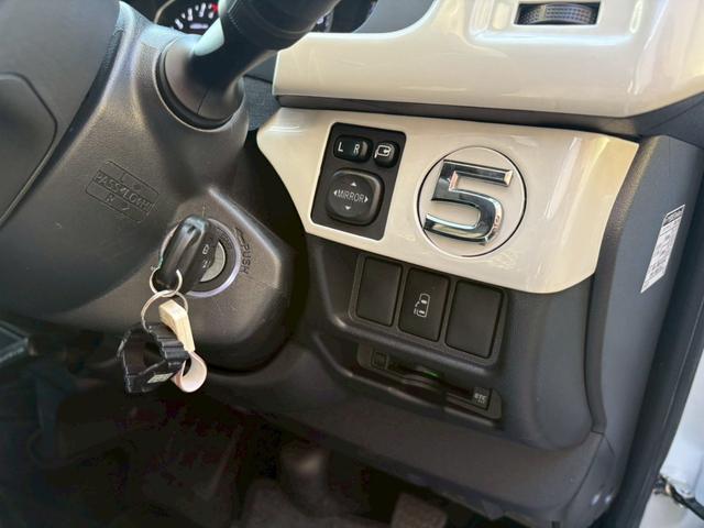 ハイエースバン キャンピング仕様(28枚目)