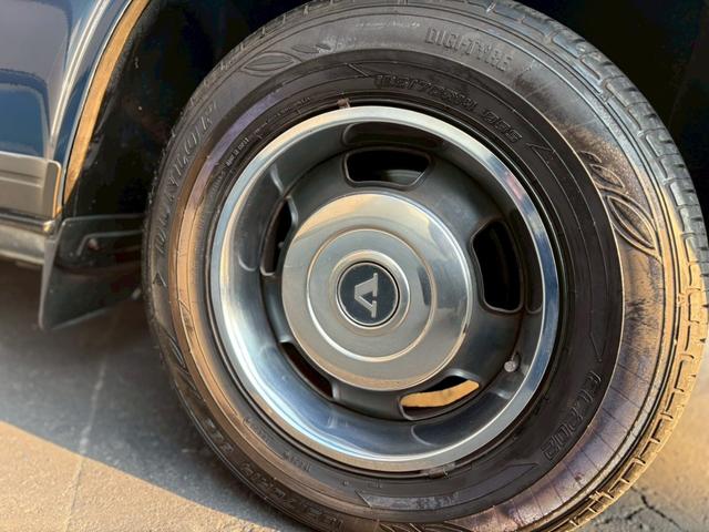 ２４０ ＧＬ　ＣＤ　エアコン　パワーステアリング　パワーウィンドウ（24枚目）